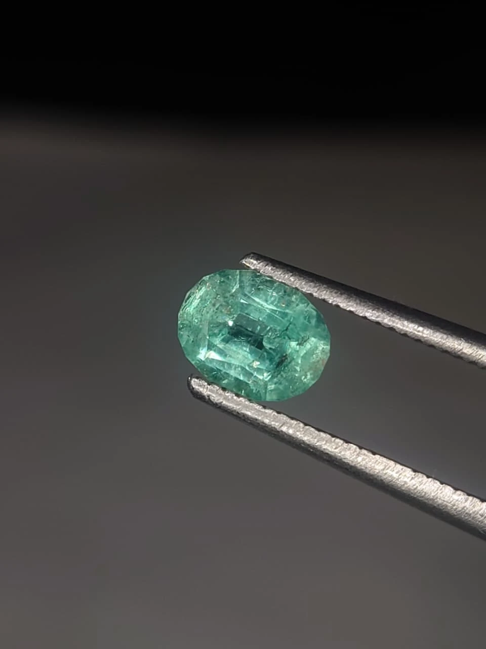0.7ct Natural Oval Faceted Panjsher Emerald from Afghanistan — view 1